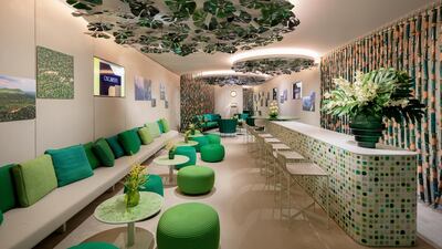 It has a tropical, eco-friendly aesthetic