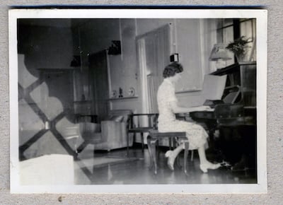 Molly Drake at the piano back in her hey-day. Island Records