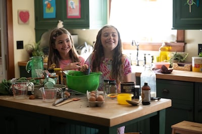 Voicemails for Isabelle highlights the bond between sisters Jill and Isabelle. Photo: Netflix
