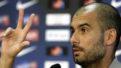 The Barcelona coach Pep Guardiola feels, despite his team's success last season, that it is time for a change in the playing staff at Camp Nou.