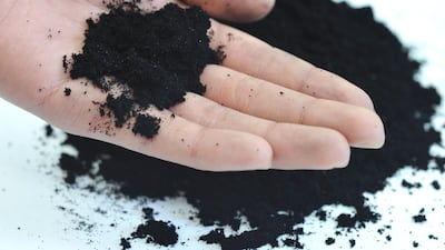 Graphene was first extracted by two Russian-born scientists during experiments at the University of Manchester in 2004. Xinhua Press