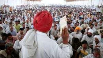 Farmers in the Rajasthani region of Sriganganagar, known as the breadbasket of Rajasthan, are facing severe drought and water shortages due to a failed monsoon and the poor distribution of irrigation water from the Indira Gandhi Canal Project.