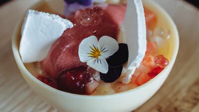 Eton mess, Dh25, The Nine