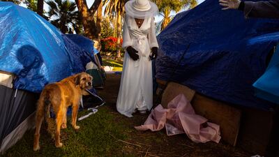 Davidson's series, 'Valeries and Henry: Unhoused but Unbroken', focuses on two of Los Angeles’s 65,000 homeless people, from their marriage to being removed from the park in which they lived. Photo: Barbara Davidson