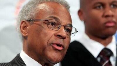 Billy Hunter, theexecutive director of the NBA players union.