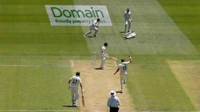 New Zealand's Tim Southee takes a catch at second slip to dismiss Australian opener David Warner. Getty