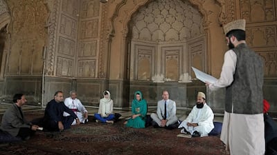 Britain's Prince William and Catherine, Duchess of Cambridge visit the Badshahi Mosque in Lahore, Pakistan October 17, 2019. Reuters