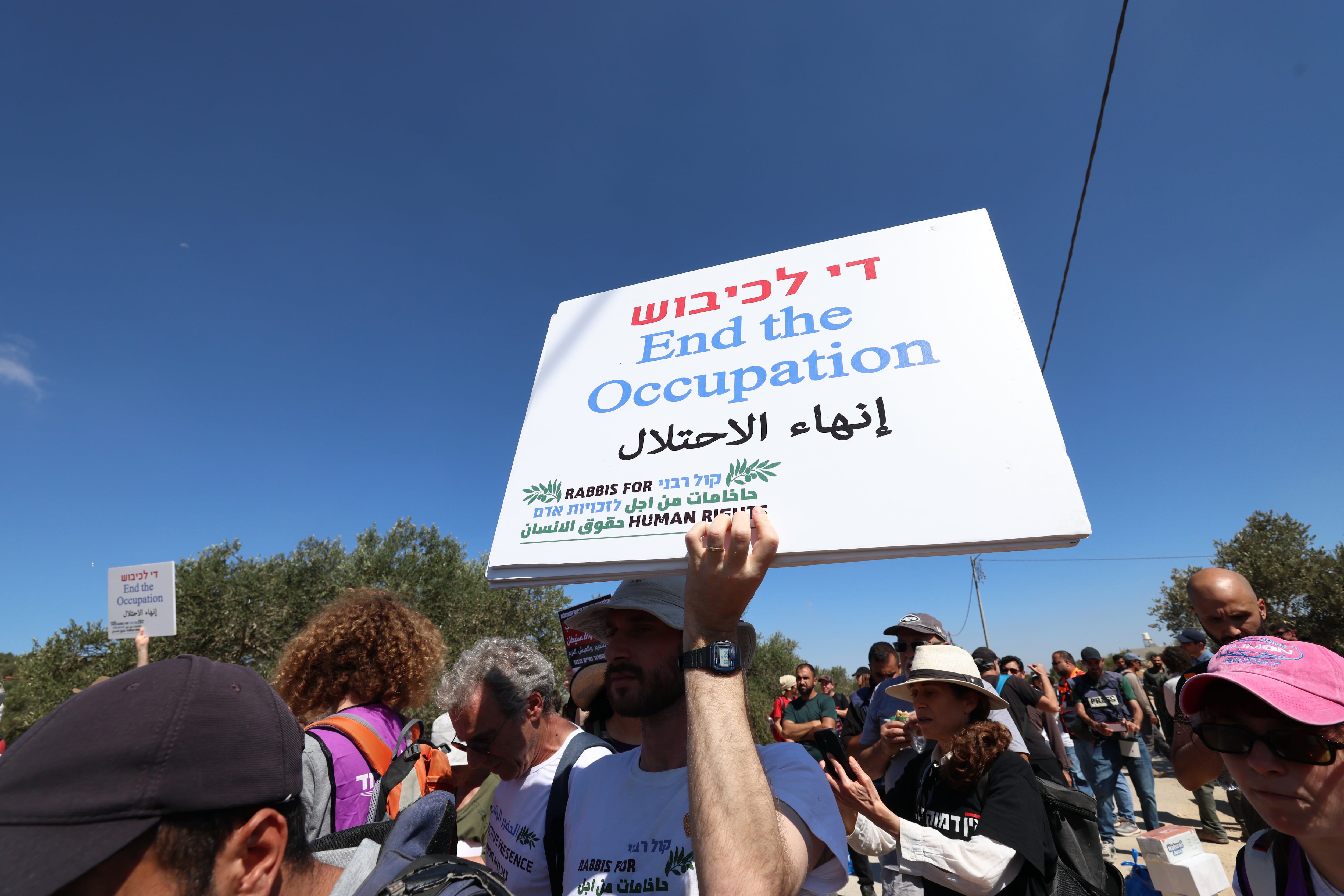 UK Government Prepares New Sanctions Targeting Illegal Israeli Settlements in West Bank