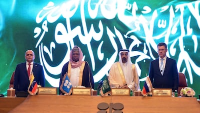 Venezuelan oil minister Manuel Quevedo, left who holds current Opec presidency denounced what he termed "US siege" of his country's oil industry. REUTERS