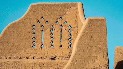 The centuries-old sections retain a rough hue from years of weathering and the fermented camel dung in the brick mix. Photo by Meshari Almuhanna / DGDA