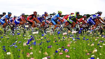 The pack rides at the start of the sixth stage between Montargis and Gueugnon.