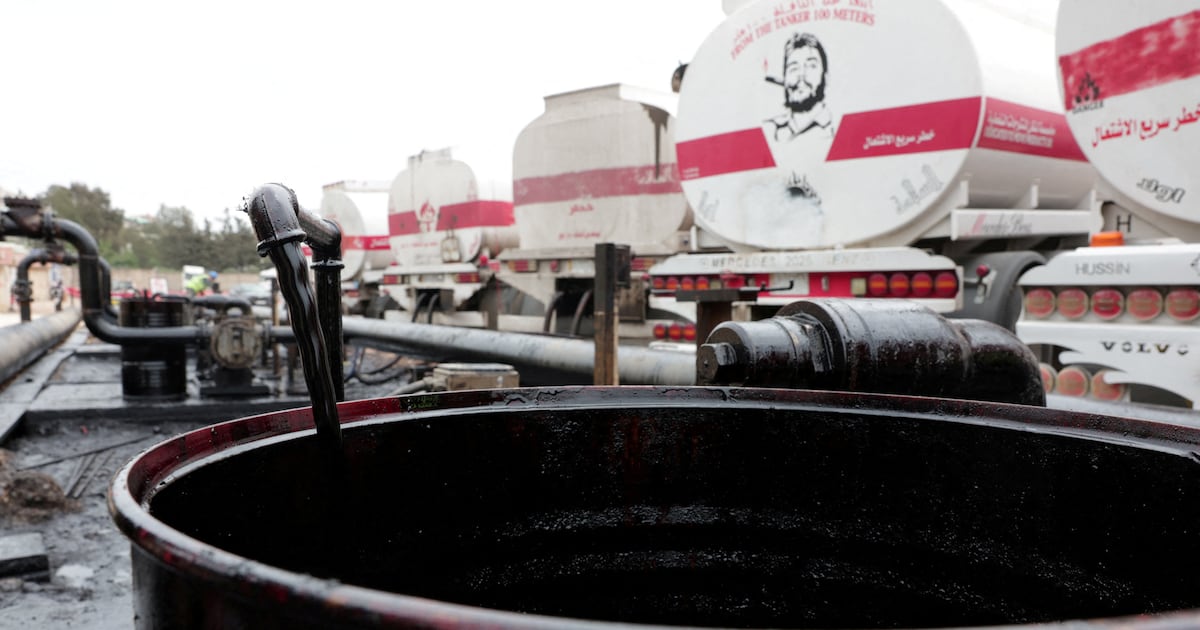 Brent oil slips to $70 as market keeps watch on US-Iran talks