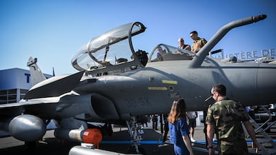 A Thales Talios targeting pod beside a Dassault Rafale B fighter jet at the Paris Air Show. Bloomberg
