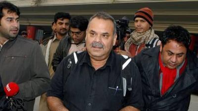 Dav Whatmore, centre, who will take over as Pakistan coach in March, has had plenty of success at the helm of Asian teams.