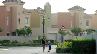 VICTORY HEIGHTS VILLAS: Q4 2015-Q1 2016 down 2%. Q1 2015-Q1 2016 down 7%. 3BR - between Dh170,000 and Dh185,000. 4BR - between Dh195,000 and Dh240,000. 5BR - between Dh225,000 and Dh375,000. Jaime Puebla / The National