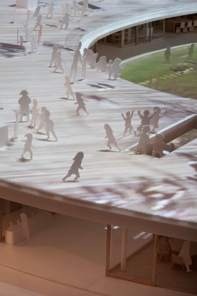 The architect Takaharu Tezuka of Tokyo is represented in the Arsenale exhibition by a building that has been built – a school for children in the shape of a doughnut where the roof is a wide circular track of a playground La Biennale di Venezia, FREESPACE