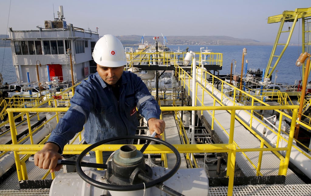 Image linked from the original feed: Iraq struggles with July salary payments as oil revenue fails to cover budget