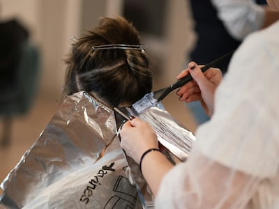 Bleach and toner can react different to excessive sun exposure, which is something to keep in mind when colouring hair. Photo: Unsplash