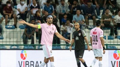 Ranbir Kapoor gets stuck in.