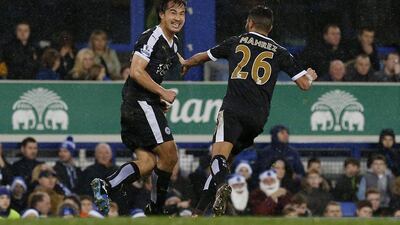 Leicester City's Shinji Okazaki celebrates his goal, the winner in a 3-2 victory over Everton on Saturday. Phil Noble / Reuters