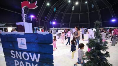 Visit the Winterland Carnival at du Forum.