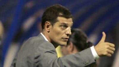 Slaven Bilic gives a thumbs up after the World Cup 2010 qualifying football match between Croatia and Kazakhstan.