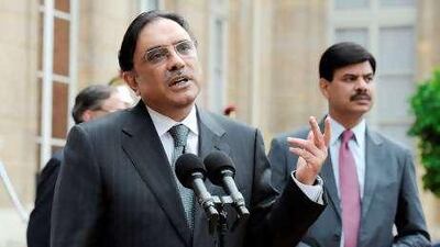 The Pakistani president, Asif Ali Zardari, delivers a speech while on his European tour after a meeting with France's president, Nicolas Sarkozy, on Monday.