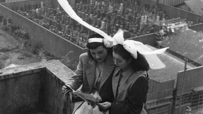 Dancers resting on the rooftop of the SKD Theatre. Asakusa, Tokyo, 1949. Shigeichi Nagano / Open Eye Gallery