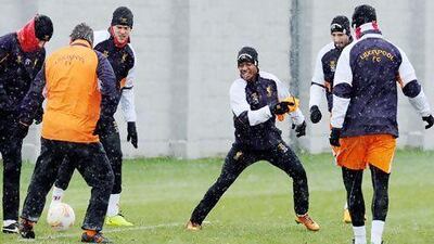 Raheem Sterling, centre, and his teammates trained yesterday at Liverpool before heading to Saint Peterseburg, Russia to face Zenit.