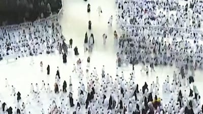 Pilgrims circle Kaaba before annual Hajj begins