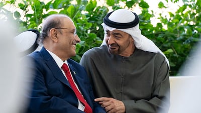 President Sheikh Mohamed meets President of Pakistan in Abu Dhabi