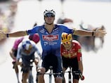 Tour de France 2026: Tadej Pogacar retains lead as Mathieu van der Poel wins Stage 9