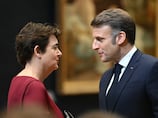Louvre director resigns after Paris jewellery heist exposed security failures