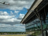 Jet fuel fears compel UK to change summer airline cancellation rules
