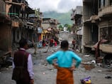 Rain hampers flood rescue mission in Nepal and Tibet as thousands remain missing