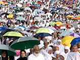 Saudi Arabia uses drones to monitor Hajj pilgrims