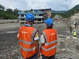 UN-backed effort races to rescue and aid Nepal’s ‘mountain tsunami’ survivors before winter