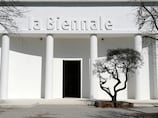 Venice Biennale jury excludes Israel and Russia from top prizes