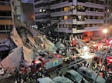 More than 250 killed in Beirut 'massacre' as Israel drops 100 bombs in 10 minutes
