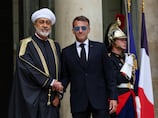 Sultan Haitham meets Macron in Paris to support demining and safe passage of Strait of Hormuz