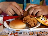 Fast food advertising banned in Abu Dhabi